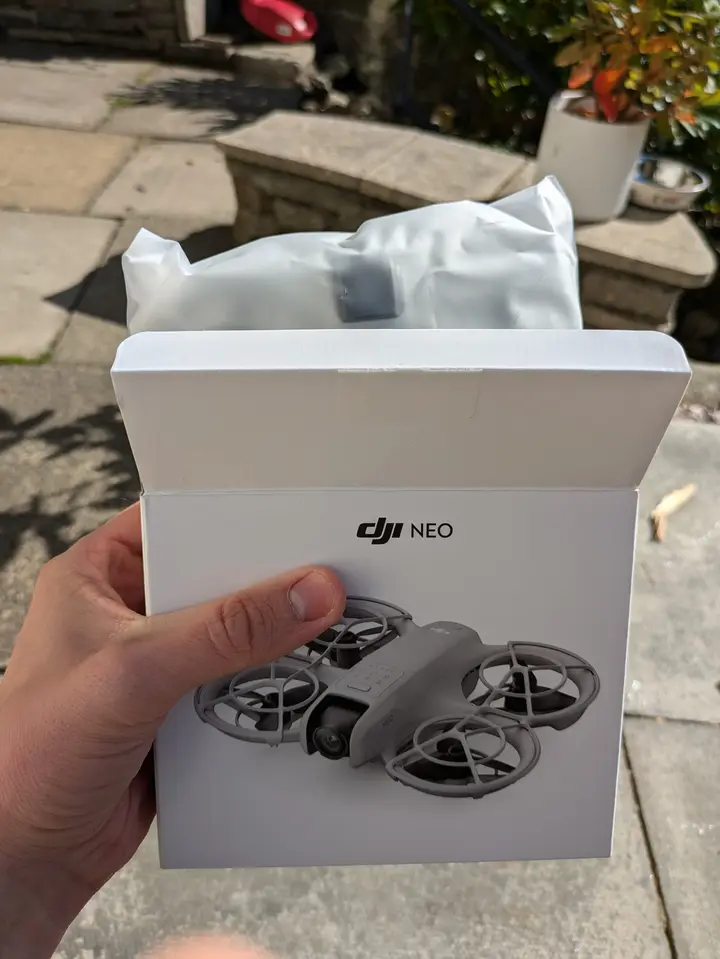dji neo 145