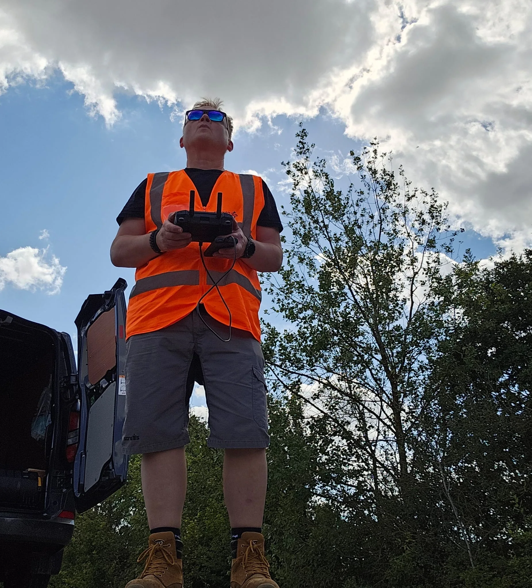 drone pilot james leslie 2